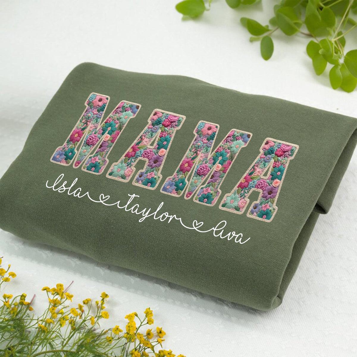 Personalized Floral "MAMA" Sweatshirt – Custom Kids Names Gift for Mom