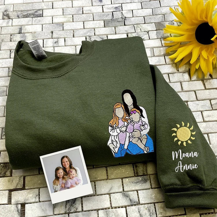 Custom Embroidered Photo Portrait T-shirt Hoodie For Mom - Unique Mother&