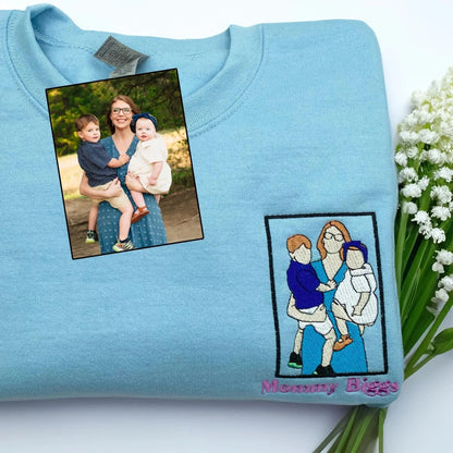 Custom Embroidered Photo Portrait T-shirt Hoodie For Mom - Unique Mother&