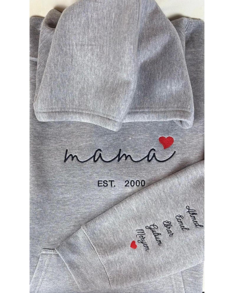 Custom Mama Hoodie with Heart – Personalized Kids Names Sleeve &amp; Est. Year Embroidered Sweatshirt