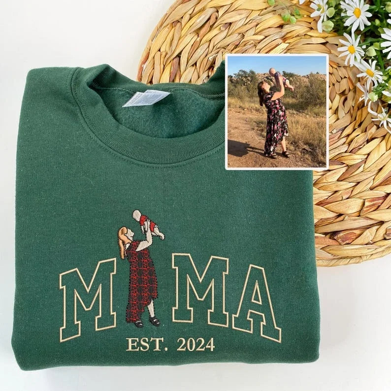 Custom Embroidered Photo Mom and Kids Family Portrait Sweatshirt |  Mother&