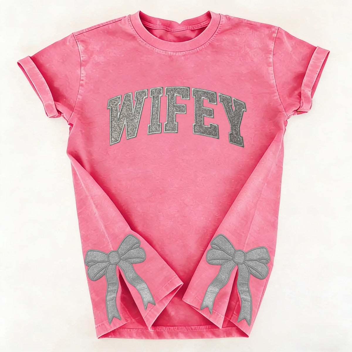 Custom Trendy and Cute Mama Embroidered Glitter Side Bow Washed Sweatshirt | Mother&