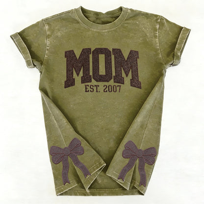 Custom Trendy and Cute Mama Embroidered Glitter Side Bow Washed Sweatshirt | Mother&