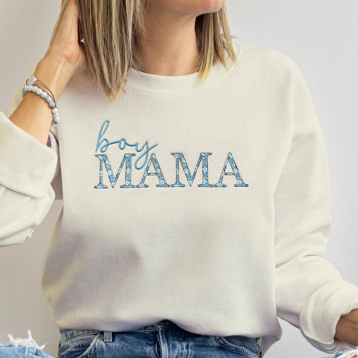 Girl Mama Embroidered Sweatshirt with Floral Pattern Mama Sweatshirt Embroidered for Girl Mom Sweatshirt with Chinoiserie Pattern