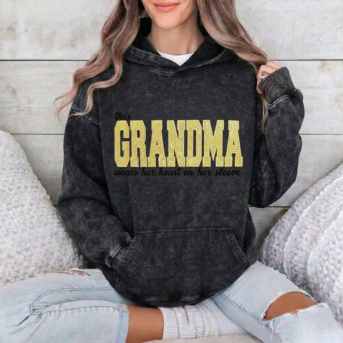 Custom Mama Glitter Embroidered Washed Sweatshirt with Kids&