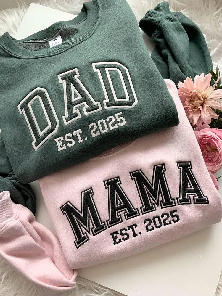 Custom Mama & Dad Embroidered Sweatshirt | Gift for Mom & Dad