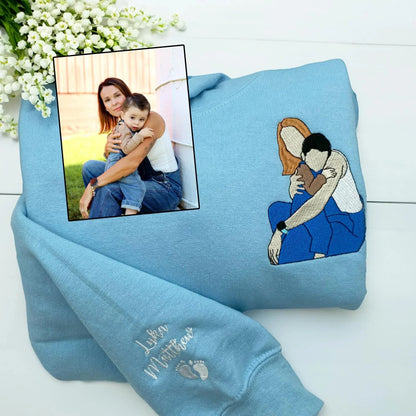 Custom Embroidered Photo Portrait T-shirt Hoodie For Mom - Unique Mother&