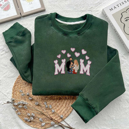 Personalized Sweatshirt Embroidered Custom Family Photo Mom Heart Design Exquisite Gift for Mother&