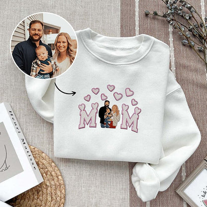 Personalized Sweatshirt Embroidered Custom Family Photo Mom Heart Design Exquisite Gift for Mother&