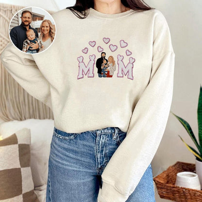 Personalized Sweatshirt Embroidered Custom Family Photo Mom Heart Design Exquisite Gift for Mother&