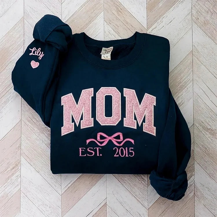 Mom glitter embroidered T-shirt&amp;sweatshirt mother day/personalized year.