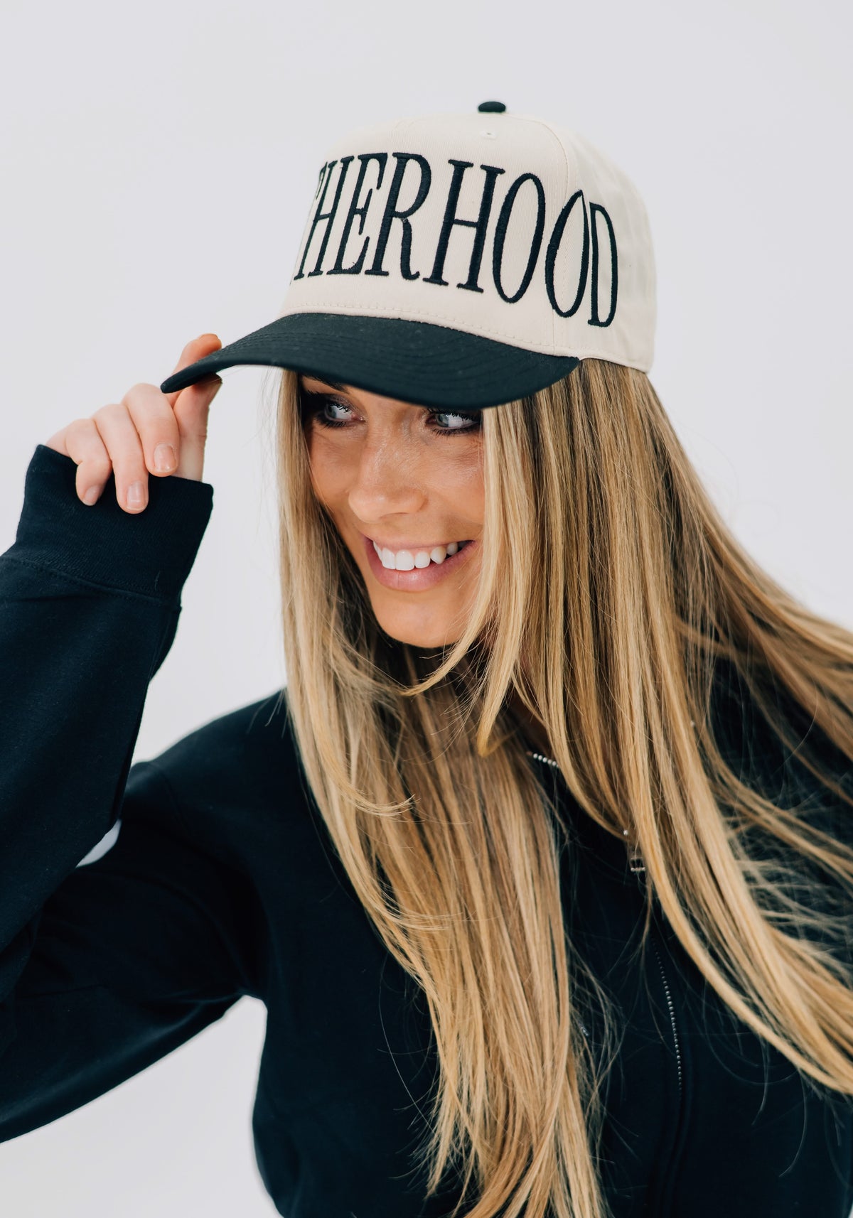 🧢 Custom Motherhood Embroidered Trucker Hat – Classic Mom Baseball Cap | Mother&