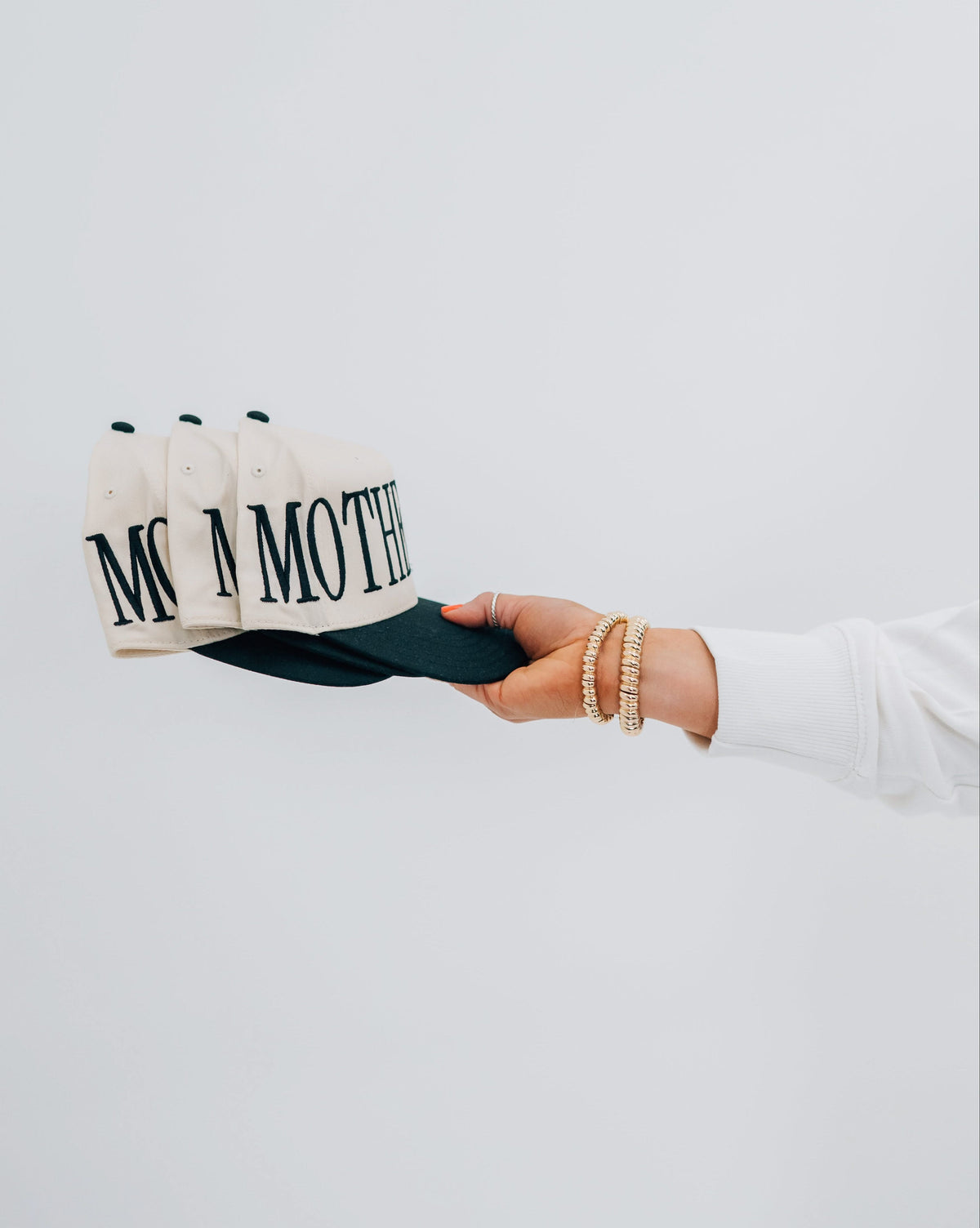 🧢 Custom Motherhood Embroidered Trucker Hat – Classic Mom Baseball Cap | Mother&