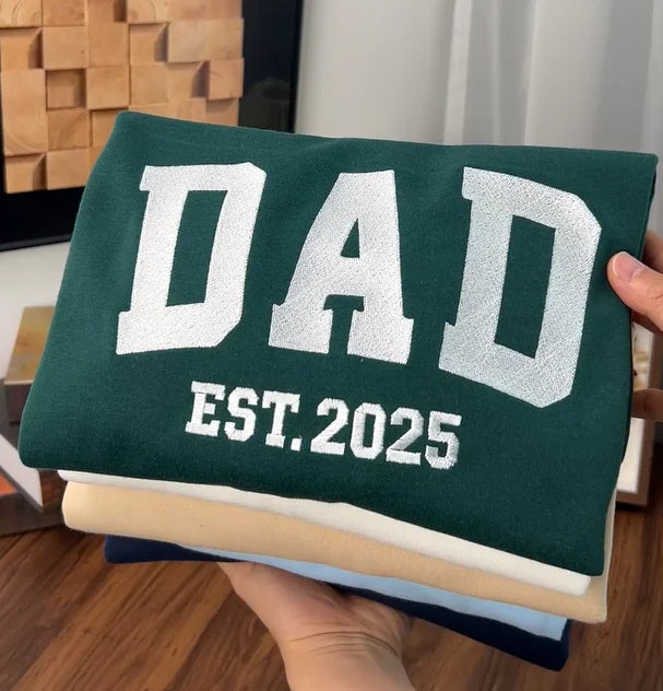 Personalized Embroidered MAMA/DAD Sweatshirt - Custom Kids Names on Sleeve
