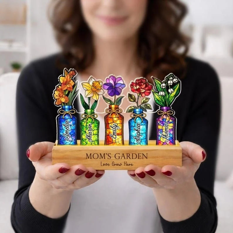 Personalized Mom’s Garden Birth Month Flowers Night Light – Mother’s Day Gift