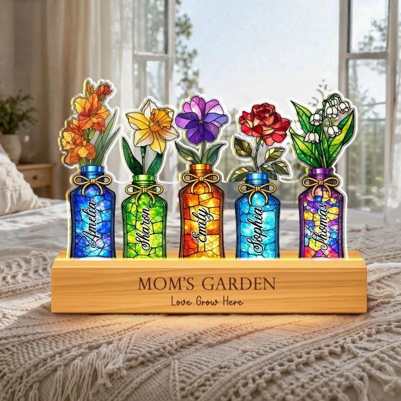 Personalized Mom’s Garden Birth Month Flowers Night Light – Mother’s Day Gift
