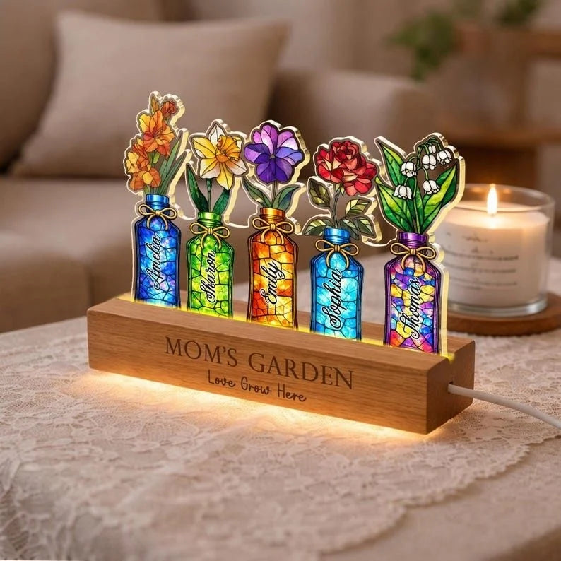 Personalized Mom’s Garden Birth Month Flowers Night Light – Mother’s Day Gift